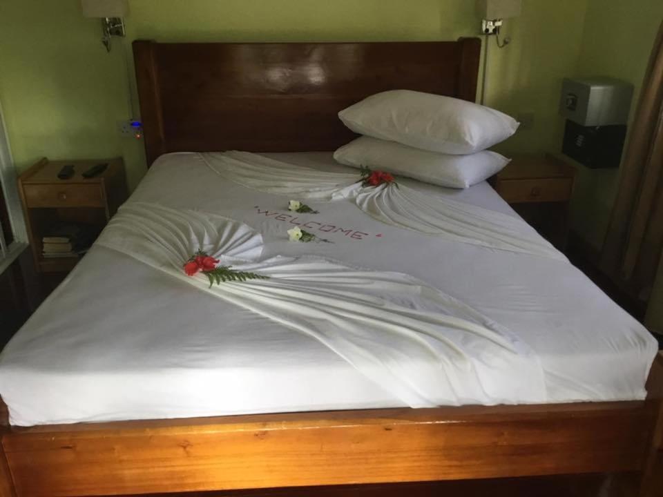 Benjamine'S Guesthouse Диг Екстериор снимка