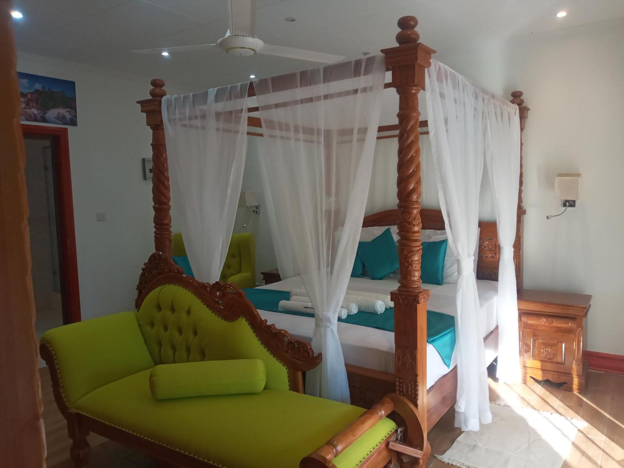 Benjamine'S Guesthouse Диг Екстериор снимка